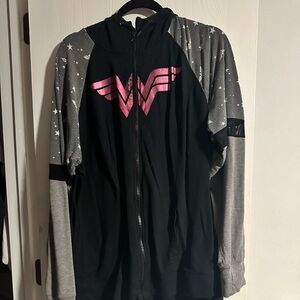 Torrid Wonder Women zip Up 2X